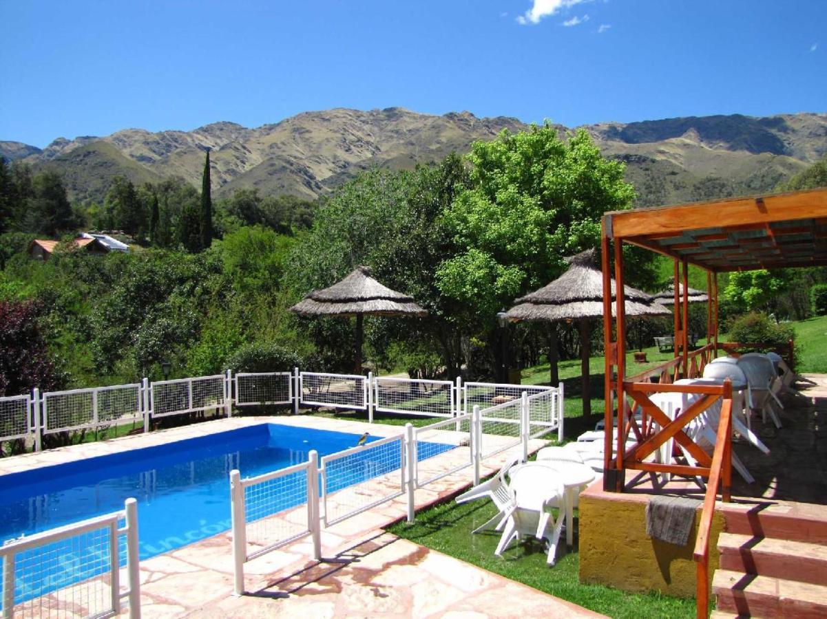 Hotel Altos Del Rincon Merlo エクステリア 写真