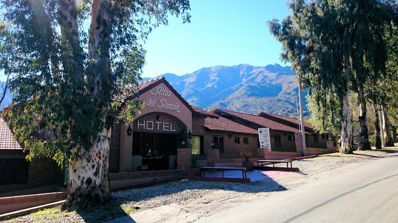Hotel Altos Del Rincon Merlo エクステリア 写真