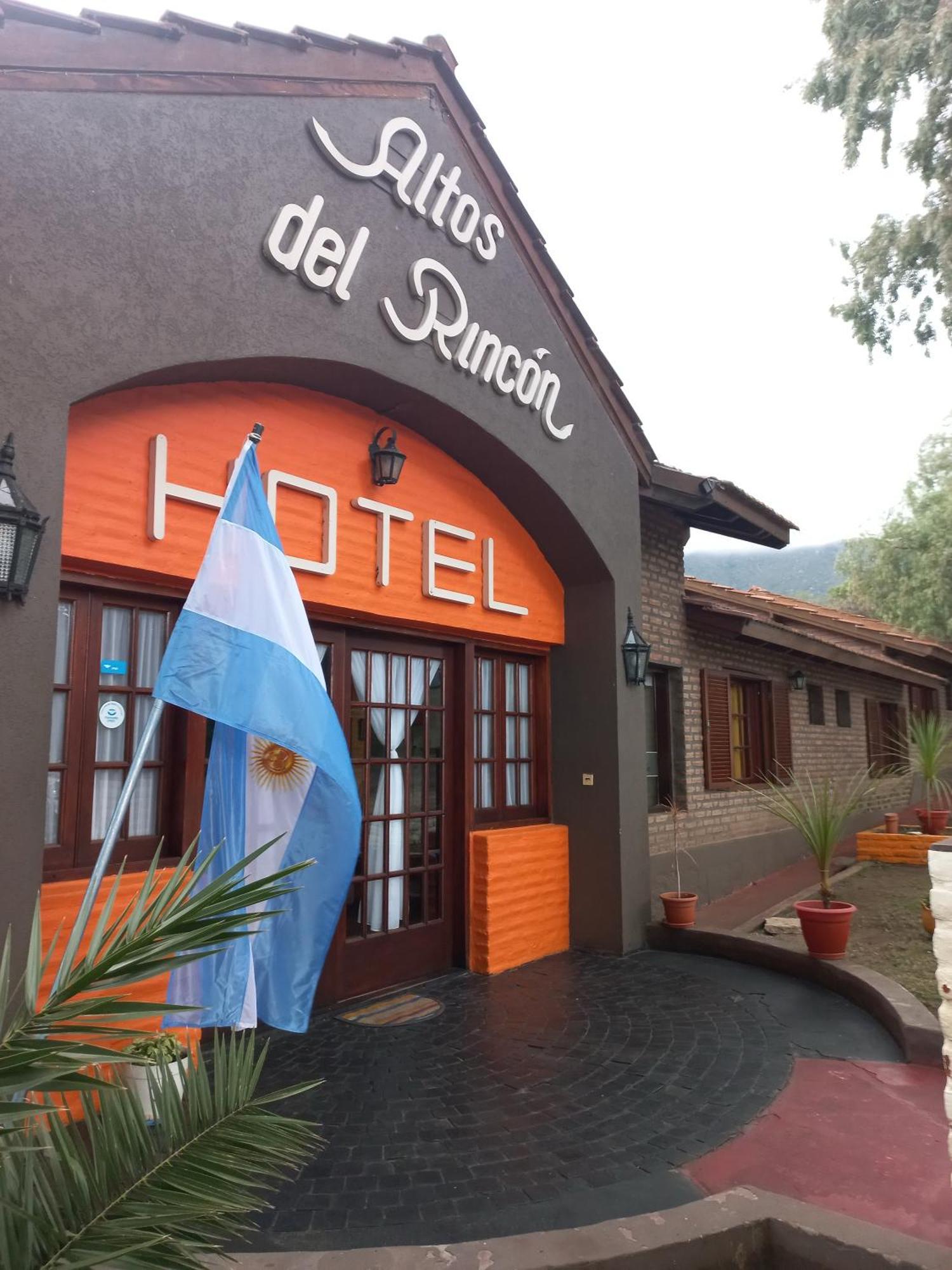 Hotel Altos Del Rincon Merlo エクステリア 写真