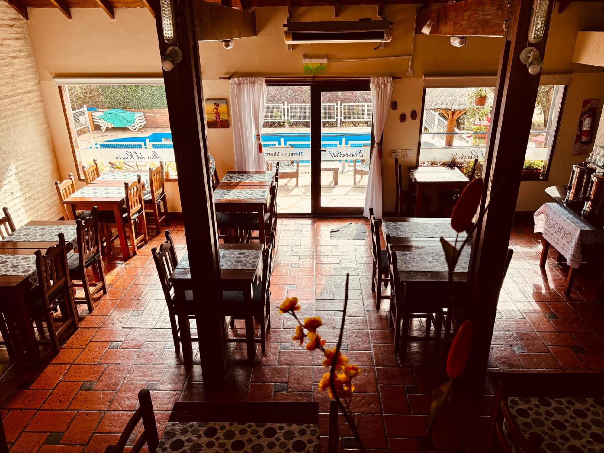 Hotel Altos Del Rincon Merlo エクステリア 写真